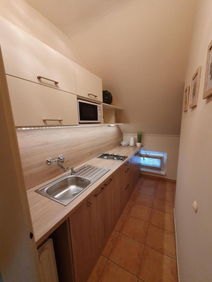 Apartman Ilike Balatonfured Bagian luar foto