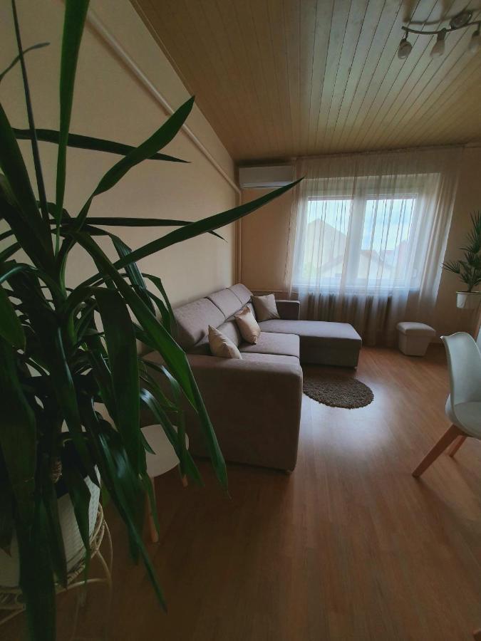 Apartman Ilike Balatonfured Bagian luar foto